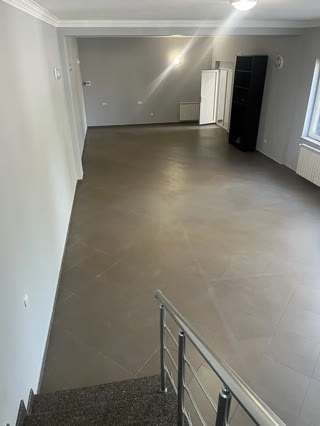 Office space for rent in Isani