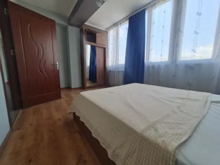 Продается 3-комнатная квартира в Сабуртало
