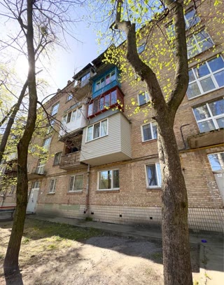 Sale of a 3-room apartment, Dorohozhychi metro, Olena Telihy St
