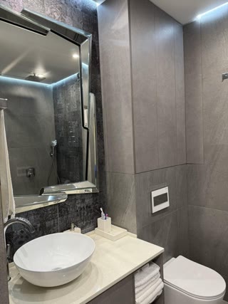 Продаж стильної однокімнатної квартири (Новомостицька)