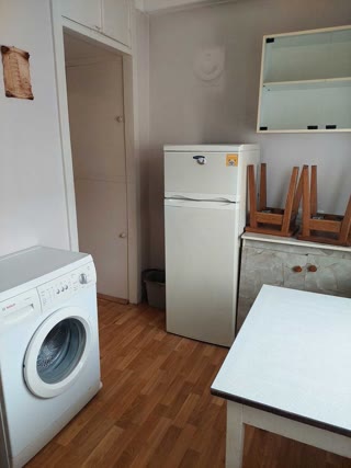 Продаж 3-кімнатної квартири на Воскресенському масиві