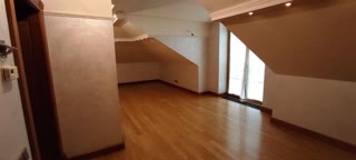 Продаю елітний особняк 700 м2. Ширма