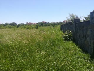 Пропонується до продажу земельна ділянка у місті Трускавець у зручному та розвиненому районі
