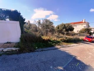 710 m² Plot