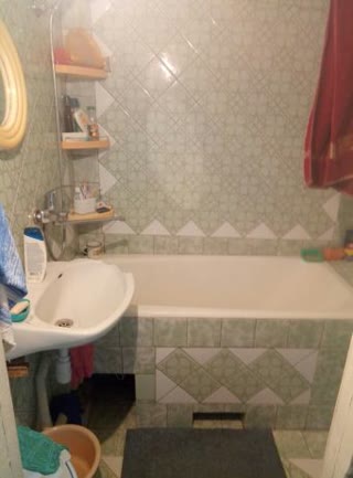 For sale 3-room apartment (near the bus station) in the city center!