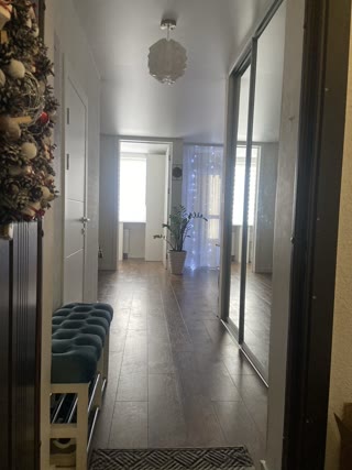 Продається 1-кімнатна квартира 38 кв.м ЖК Варшавський