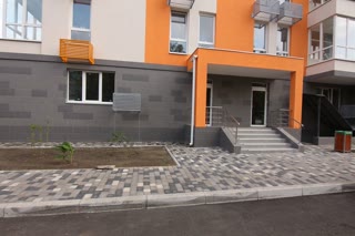 Продам 2-х кімнатну квартиру