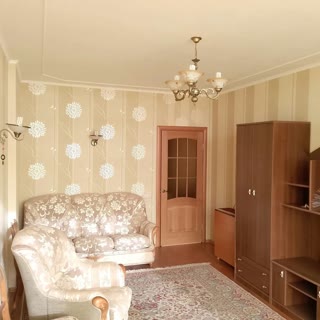 Видова квартира в зеленому районі біля метро, Святошинський район