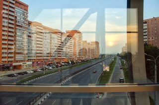 Продам 4-х кімнатну квартиру, Центр