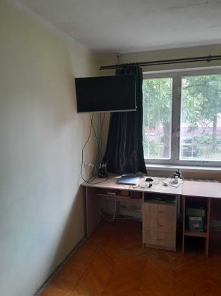 Продам 3к квартиру м. Дворець Спорту, Нові Будинки