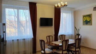 Здається простора дизайнерська 3-кімнатна квартира у Личаківському районі Львова, поруч із парком Погулянка