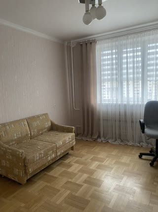 Продам 4к квартиру на Північній Салтівці 1