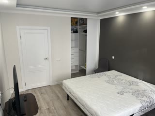 Продам 1 квартиру жк Ньютона, Новые Дома
