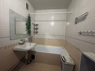 Продаж 3-кімнатної квартири біля метро Харківська