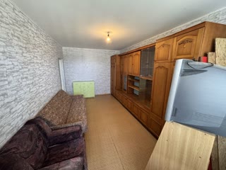 Продається 3-кімнатна квартира, метро Теремки, Голосіївський