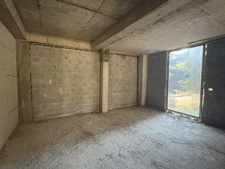 Universal commercial space for sale in Didi Dighomi