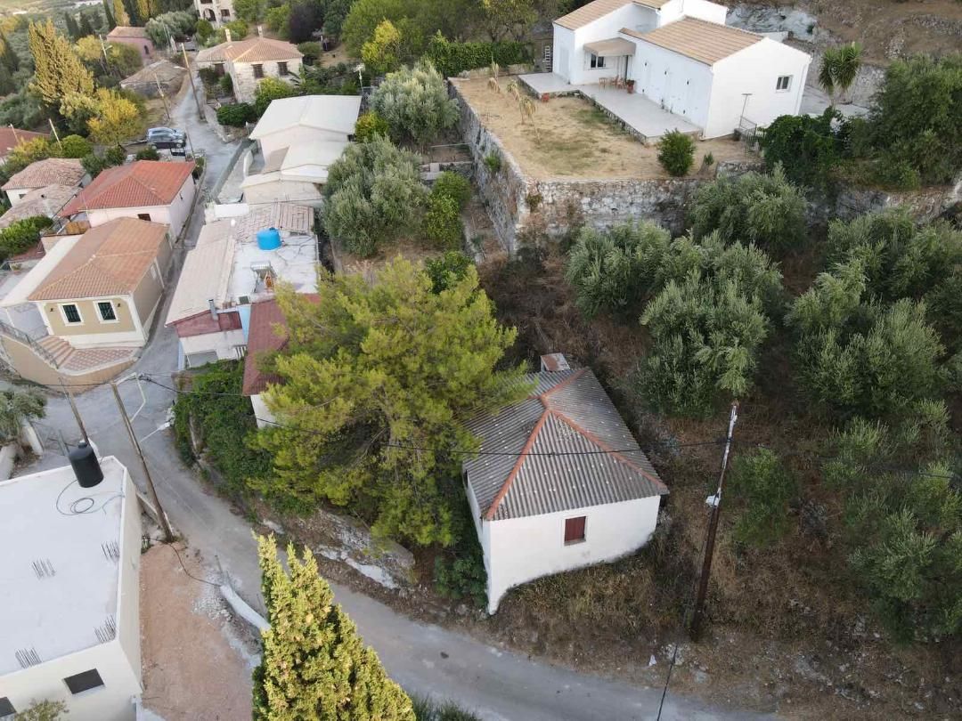 Μονοκατοικία 50τ.μ.