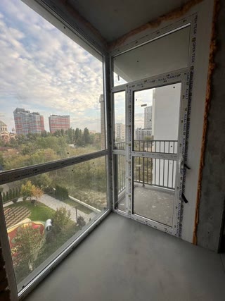 For Sale 1-room Apartment Metro Boryspilska Residential Complex Metropolia 2