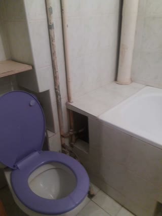 Продам гостинку Нові Дома