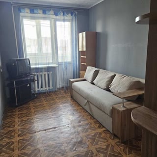 Продам 3к квартиру на Холодній Горі, метро 3 хвилини. Розглядаємо сертифікат