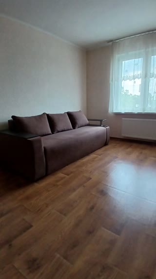 Продається 2 кім. квартира 78 м2  ЖК Ревуцький