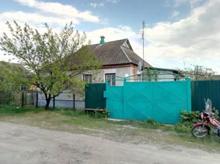 Продам будинок у Вовчанську