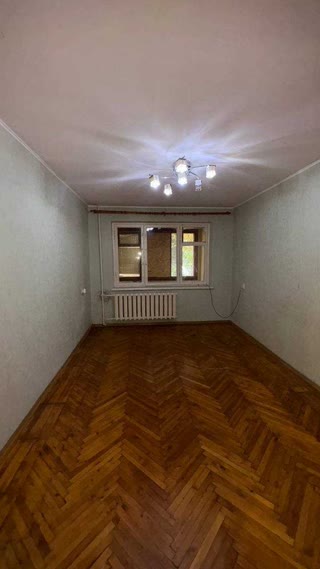 Продам 2к квартиру Салтовка, 606мкр-н