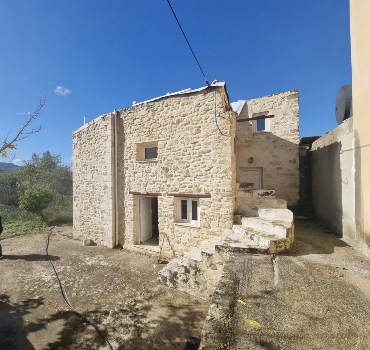 Μονοκατοικία 120τ.μ.