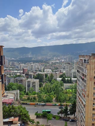 For sale 2 four-room apartments with panoramic view in Uptown complex