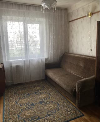 Продається 3-кімнатна квартира на Березняках, Дніпровський район