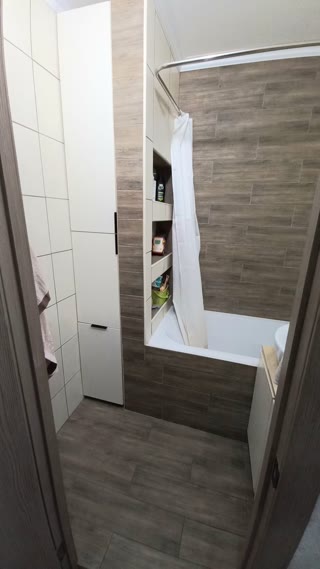 Sale of a 3-room apartment in Desnyansky District