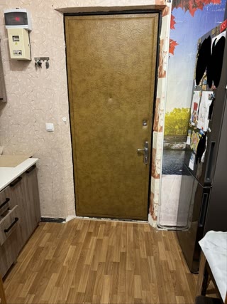 Продам гостинку на ХТЗ
