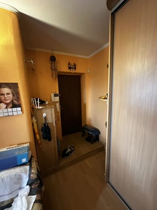Продається  3 кім. квартира 68 м2  Голосіївський район
