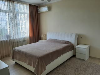 Продаж 3-кімнатну квартиру в ЖК Зелений Острів біля метро Берестейська та парку Нивки