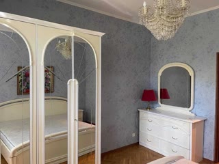 Продажа 2-х кв. Центр! 57м2 Ул. Свободи (Іванова)
