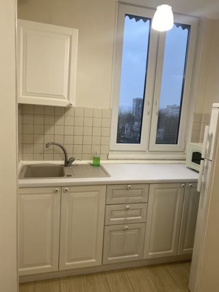 Продам 3-х кімнатну  Метро Научная, Центр, Павлово Поле