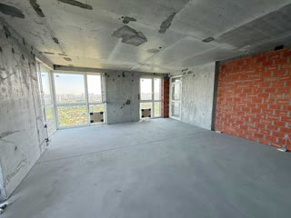Продаж 3-кімнатної квартири в ЖК Зарічний біля метро Славутич
