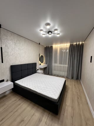 Продаж 1-кімнатної квартири в ЖК Варшавський 2 біля ТРЦ Ретровіль