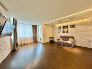 Продаж 3к квартири ЖК Сонячна брама