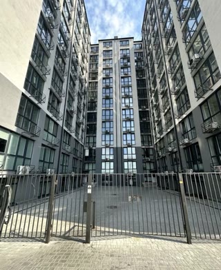 Sale of a 1-room apartment in the Metro Park residential complex