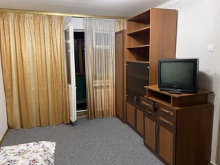 Продається 2 кім. квартира 44 м2 на Відрадному Солом’янський район