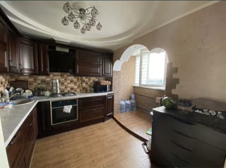 Продаж 3-кімнатної квартири біля метро Дарниця