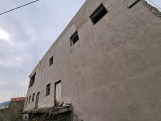 იყიდება კომერციული შენობა მცხეთაში