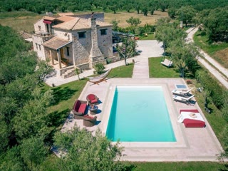 220 m² Villa