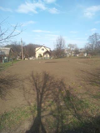 Продам 10 соток землі в Люботині