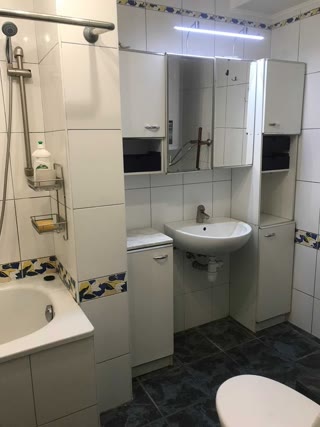 Продаж 3-кімнатної квартири біля метро Шулявська