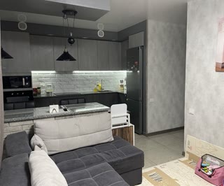 Продам 2-х кімнатну квартиру в ЖК Ньютона