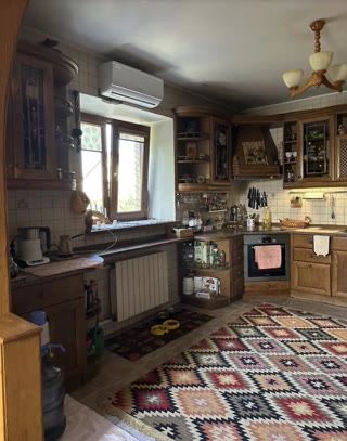 Оренда 4-поверхового будинку 380 м² на Осокорках з гаражем