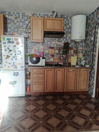 Продам 2-х кімнатну квартиру !