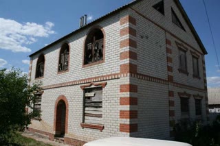Unfinished house in Valky